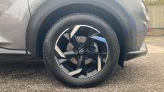 Nissan Juke 1.0 DiG-T 114 N-Connecta 5dr Petrol Hatchback